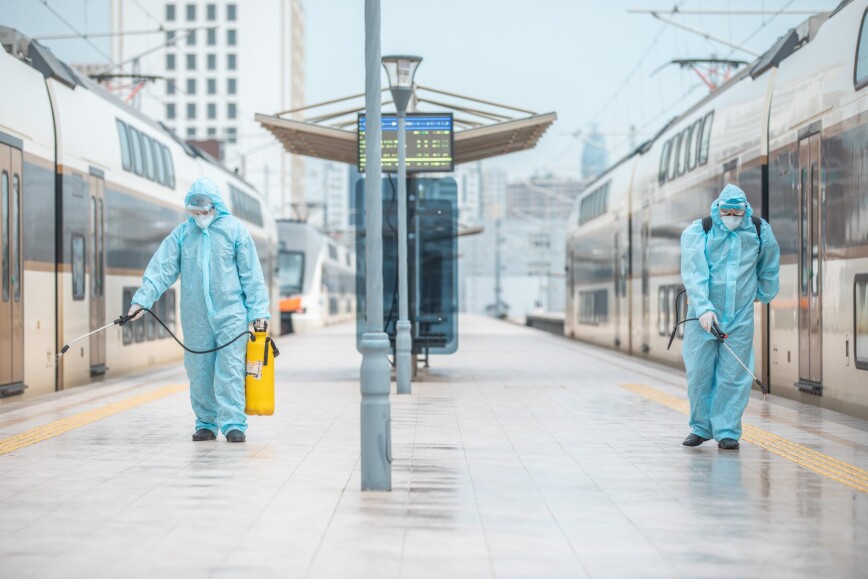 Qatarlar və stansiyalarda dezinfeksiya işləri davam etdirilir